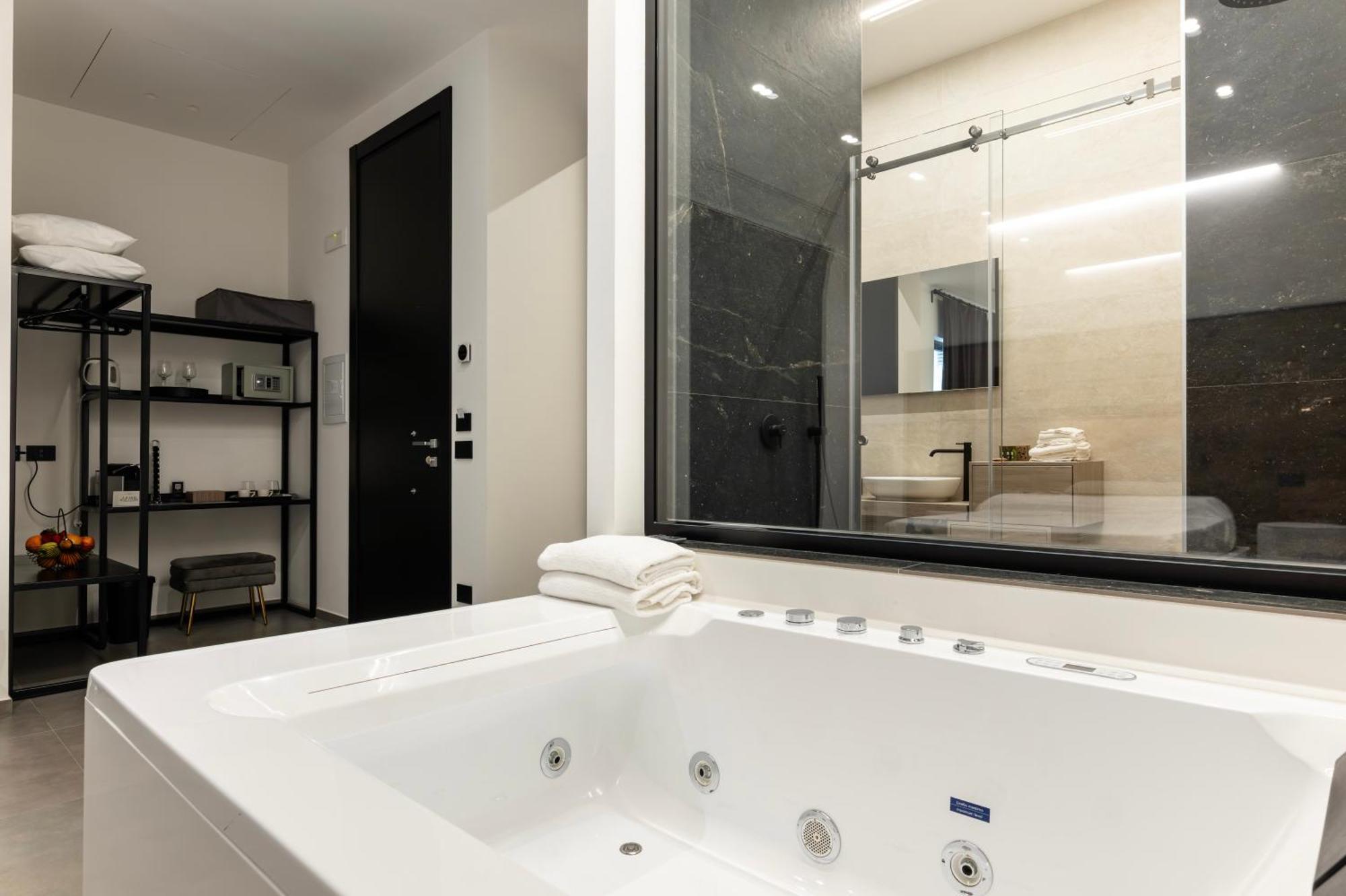 Luxury Suite New Look Monopoli Exterior foto